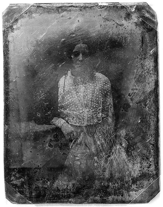 Illustration for article titled Photographs Look Even Better With 200 Years of Decay